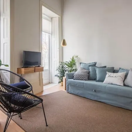 Apartamento Com Grandes Janelas, Perto Da Ponte D. Luis V * Oporto